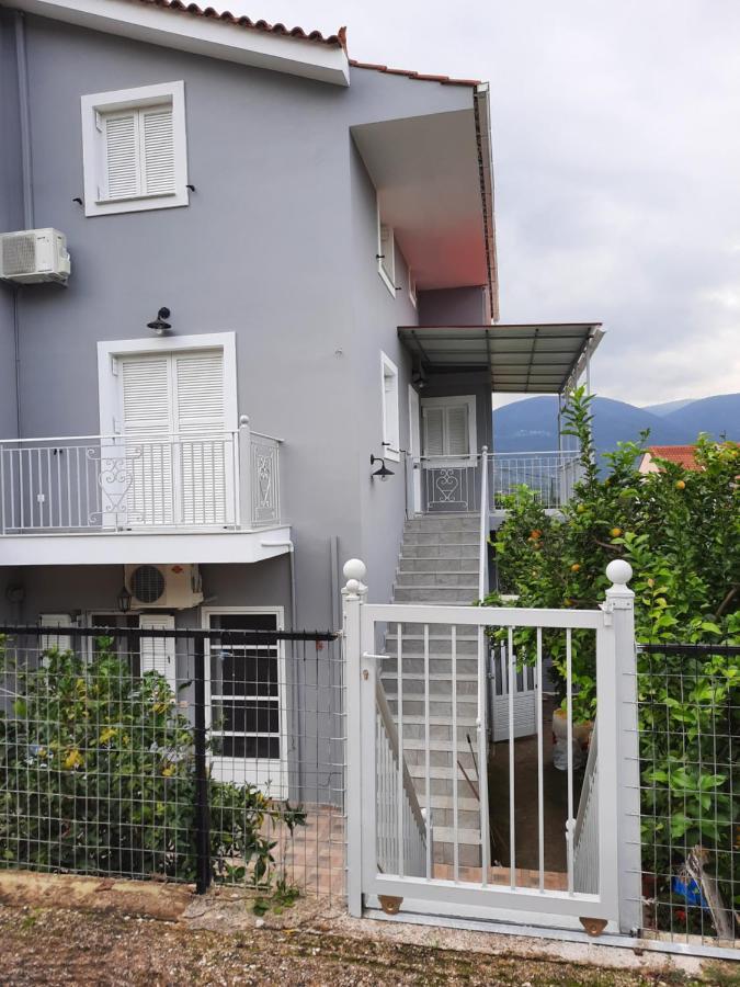 Nick & Jerry Apartment Grizata Екстериор снимка
